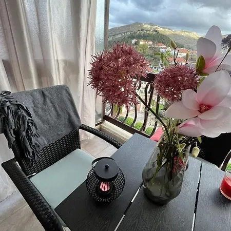 דירה Sunny With A View *