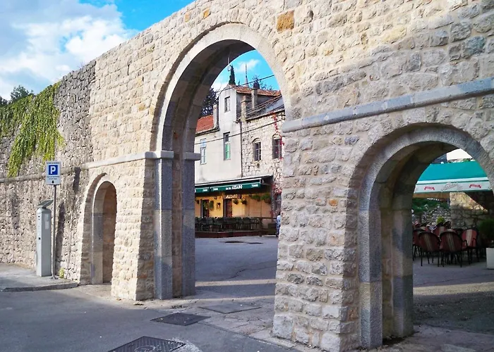 Sunny With A View شقة