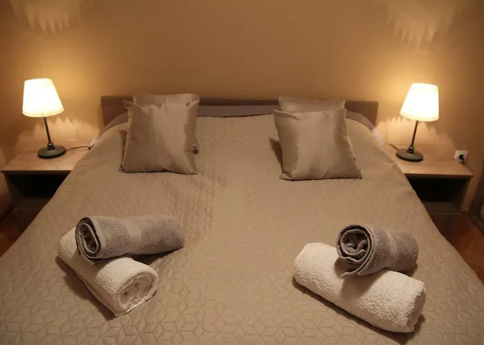 Sunny With A View شقة *