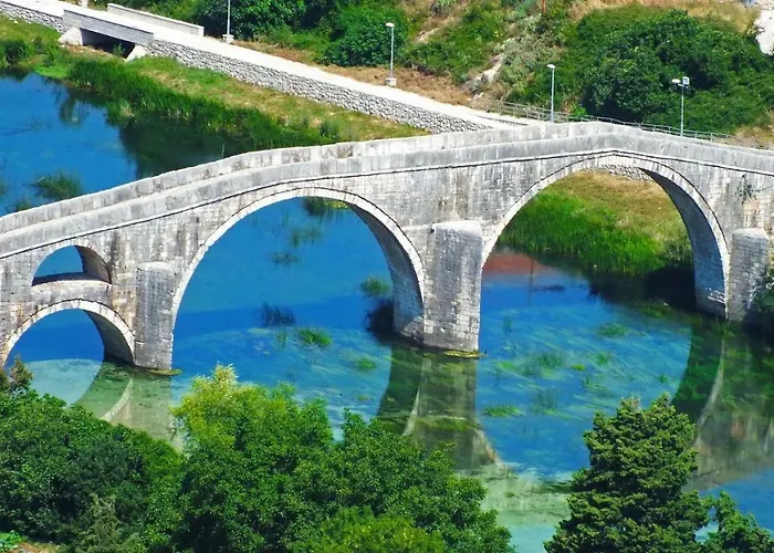 Sunny With A View شقة تريبينيي